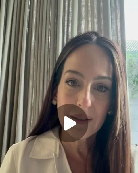Reel de Karina Herrera en Instagram
